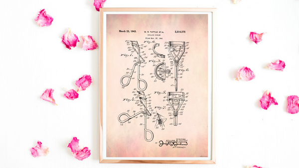 1943 Eyelash Curler Patent Drawing